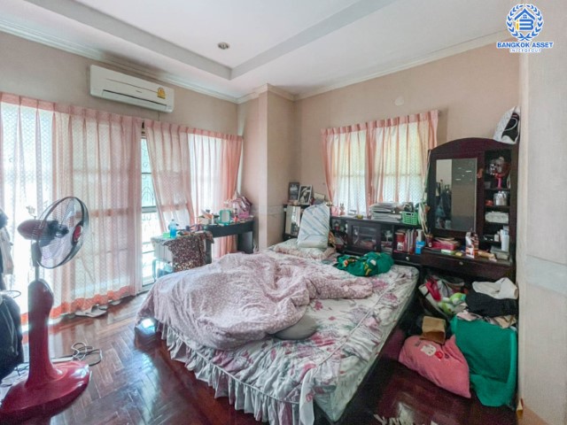 *****บ้านเดี่ยวมือสอง ม.พฤกษชาติ แสนสุข รามคำแหง เนื้อที่ 72 ตร.ว ฟังก์ชัน 3 ห้องนอน 3 ห้องน้ำ 2 ที่จอด เน้นความเป็นส่วนตัว บนพื้นที่ใช้สอย 190 ตร.ม. การเดินทางสะดวกสบายเข้าออกได้หลายเส้นทาง ใกล้รถไฟฟ้าสายสีส้ม "สถานีสัมมากร"